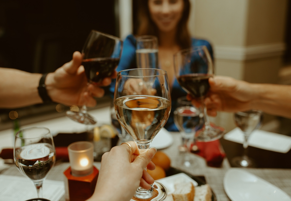 People toasting with wine