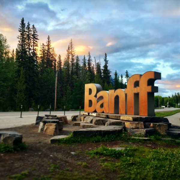 A sign for the Banff Whyte Museum
