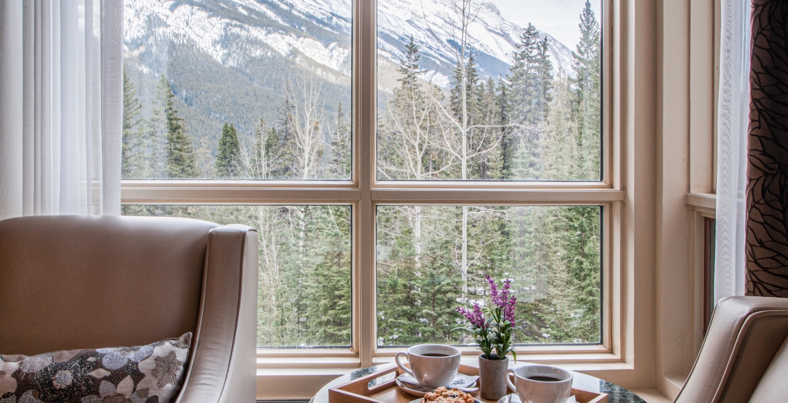 A breakfast tray with an outside view