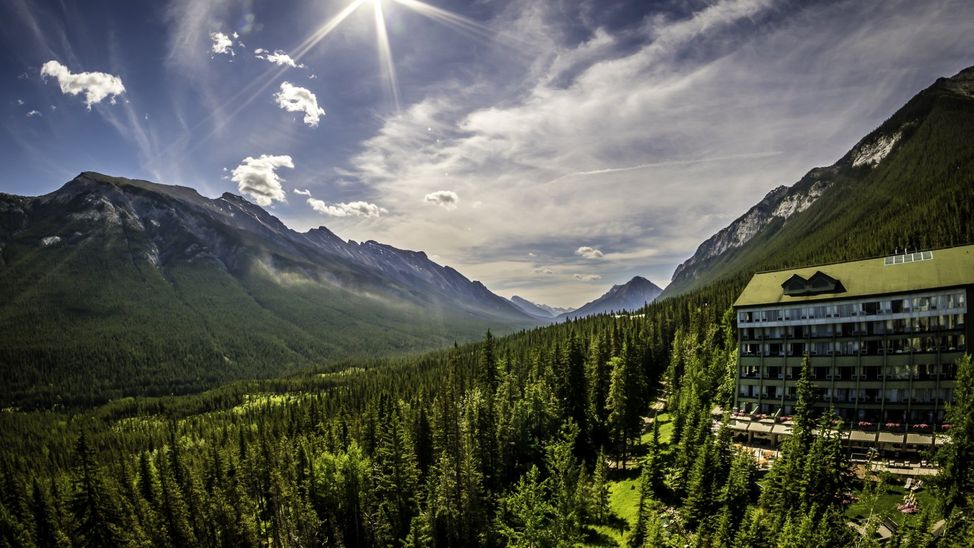 The view of the skies and mountains