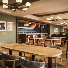 Parkers Table Restaurant at Rimrock Banff, Emblems Collection